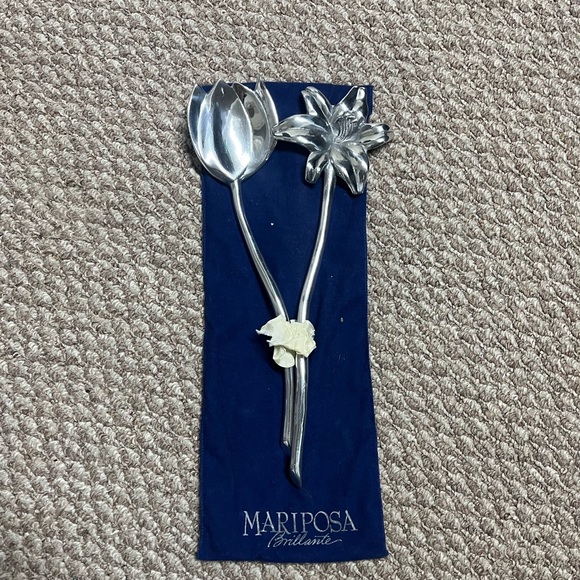 Mariposa Other - Mariposa Silver Vintage 1992 Tulip Floral Salad Server Spoon Set